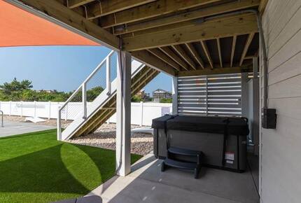 Outer Banks Family Retreat | 58 yards from Beach Access - Kitty Hawk, North Carolina