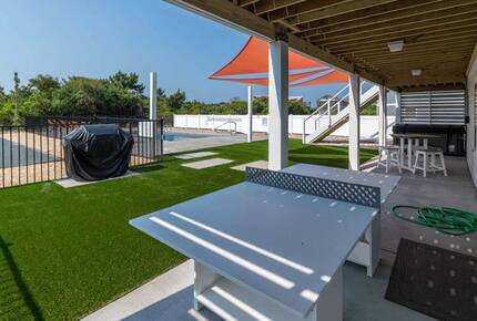 Outer Banks Family Retreat | 58 yards from Beach Access - Kitty Hawk, North Carolina