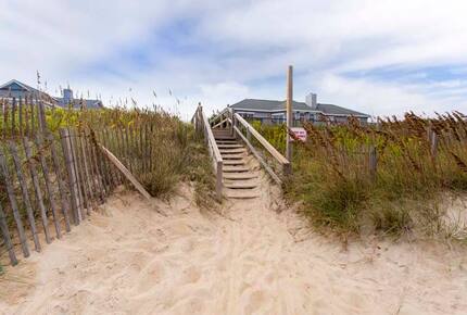 Outer Banks Family Retreat | 58 yards from Beach Access - Kitty Hawk, North Carolina