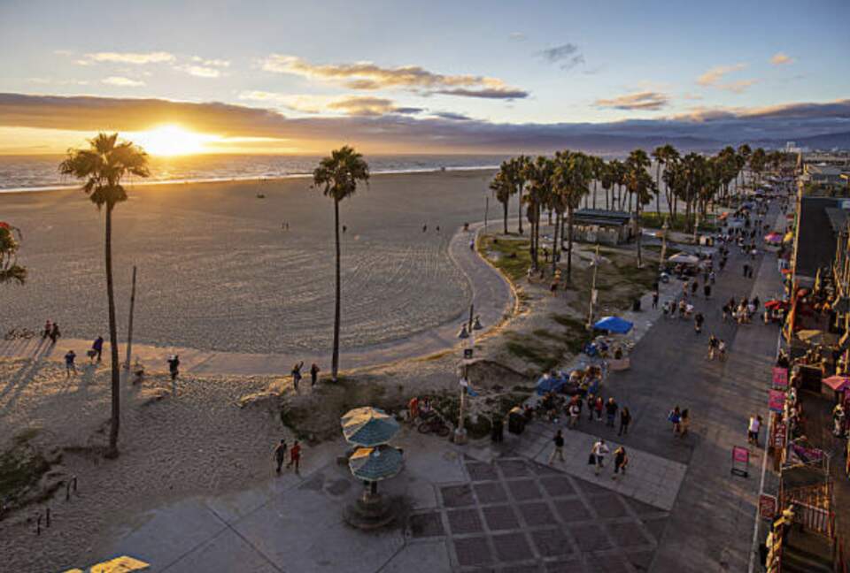 Venice Beachfront Getaway on the Boardwalk - Los Angeles, California