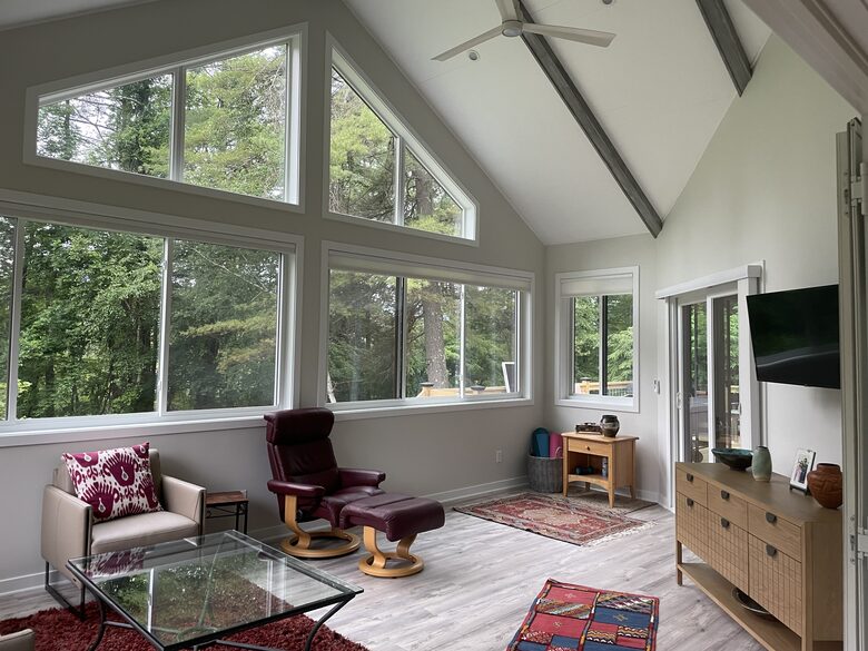 Contemporary Berkshires Retreat - Stockbridge, Massachusetts