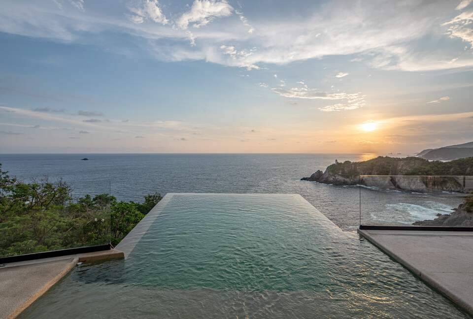 Casa Arena Stunning Getaway - Zihuatanejo, Mexico