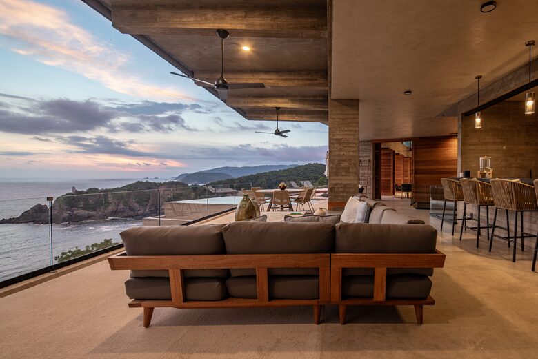 Casa Arena Stunning Getaway - Zihuatanejo, Mexico