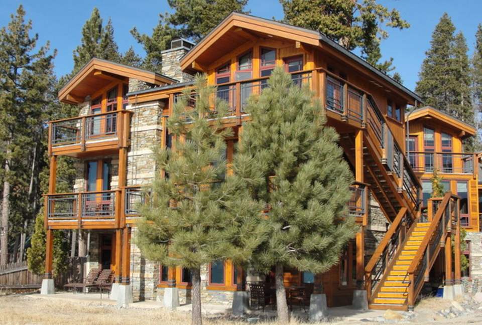 Lake Tahoe Living, Tonopalo – 4 Bedroom Residence - Tahoe Vista, California