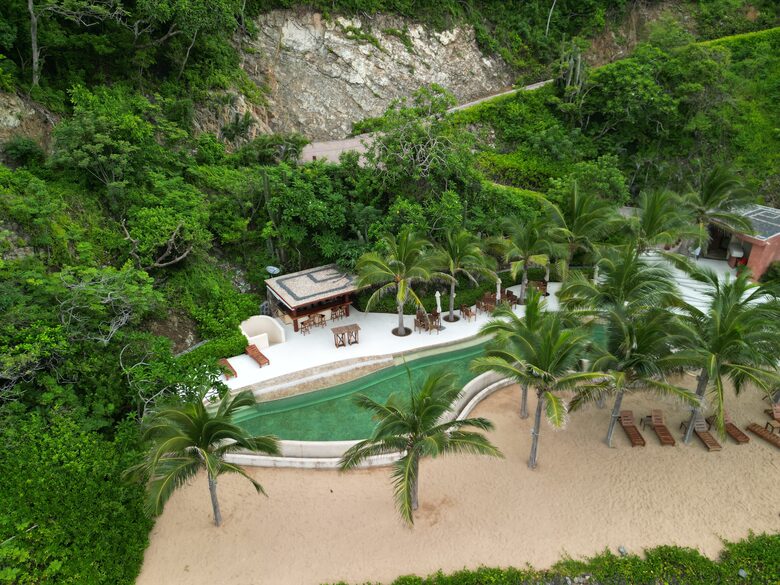 Casa Arena Stunning Getaway - Zihuatanejo, Mexico