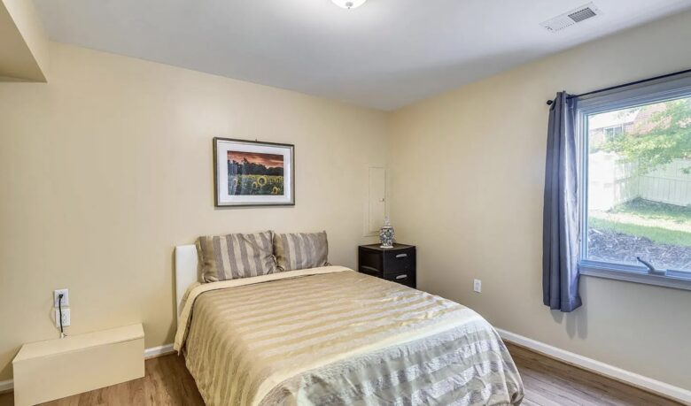 Modern Family Home in the DC Suburbs - Falls Church, Virginia