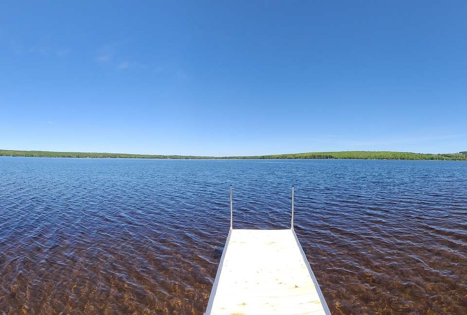 Tranquil Lakefront Cabin - Stratford, Canada