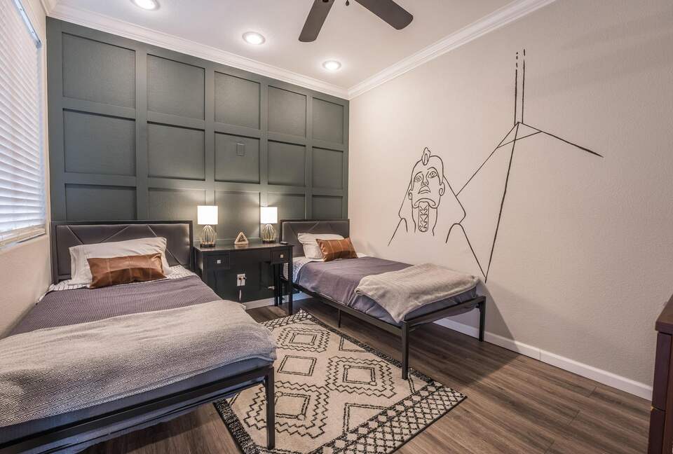 Vegas-Style Desert Luxury | Hot Tub + Gameroom - Henderson, Nevada