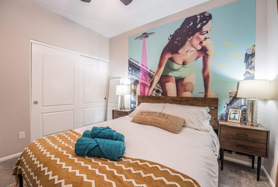 Vegas-Style Desert Luxury | Hot Tub + Gameroom - Henderson, Nevada