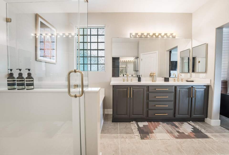 Vegas-Style Desert Luxury | Hot Tub + Gameroom - Henderson, Nevada