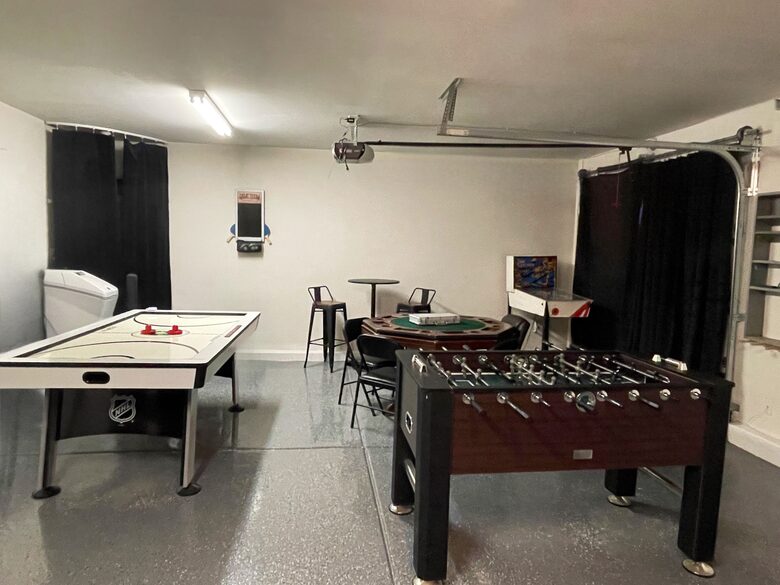 Vegas-Style Desert Luxury | Hot Tub + Gameroom - Henderson, Nevada