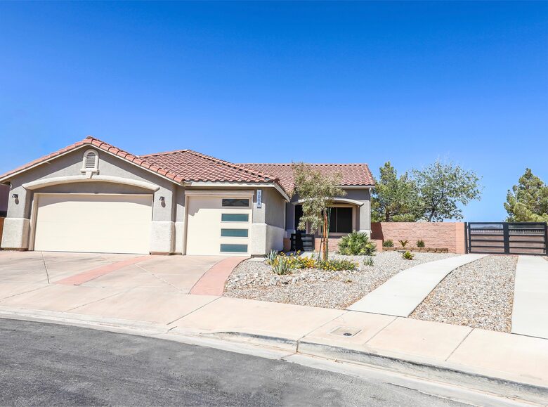 Vegas-Style Desert Luxury | Hot Tub + Gameroom - Henderson, Nevada