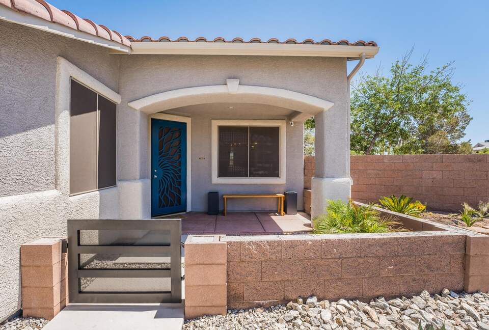 Vegas-Style Desert Luxury | Hot Tub + Gameroom - Henderson, Nevada