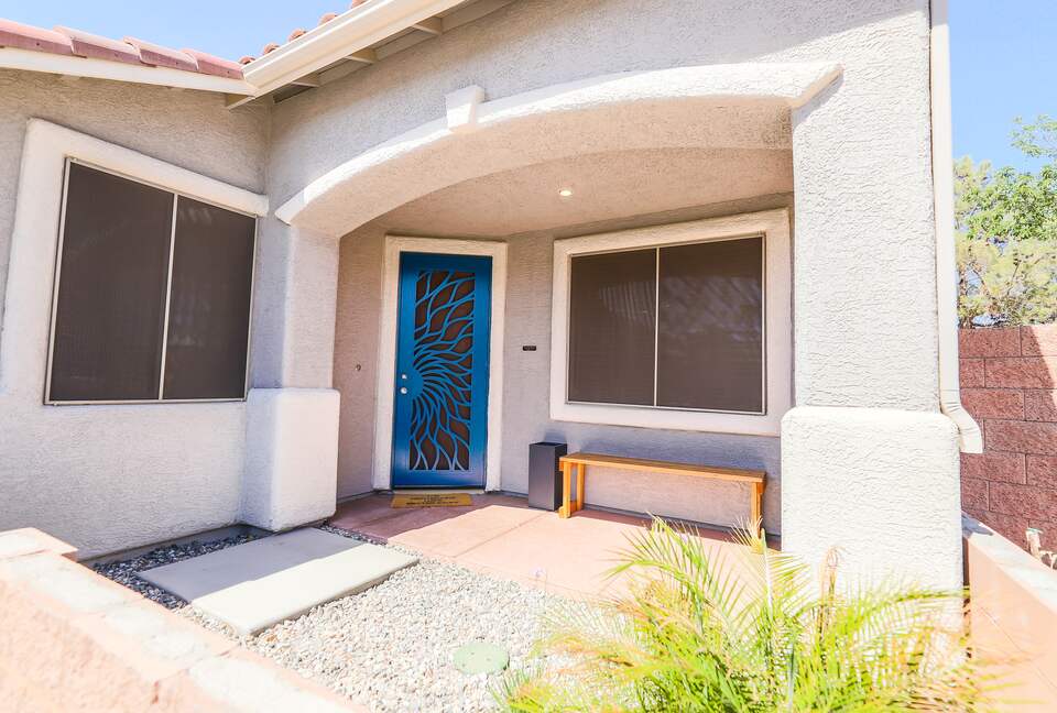 Vegas-Style Desert Luxury | Hot Tub + Gameroom - Henderson, Nevada