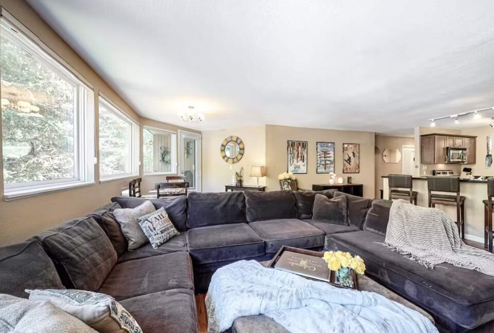 East Vail Luxe Open Living floor plan