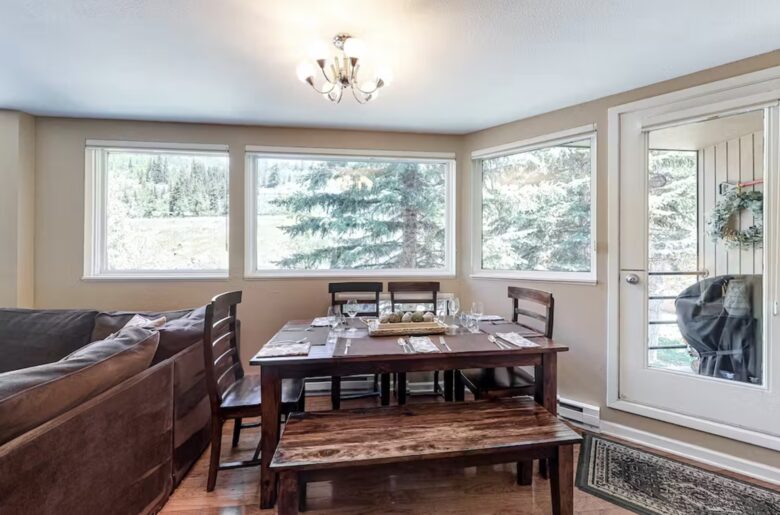 East Vail Luxe Open Dining