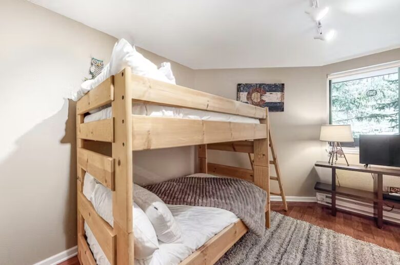 East Vail Luxe Bunk room with 32 inch size TV