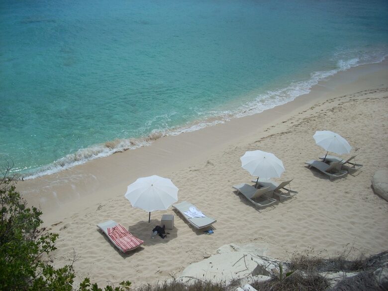 The Cliff Luxury Oceanfront Condo w/ Private Beach - Cupecoy, Sint Maarten (Dutch part)