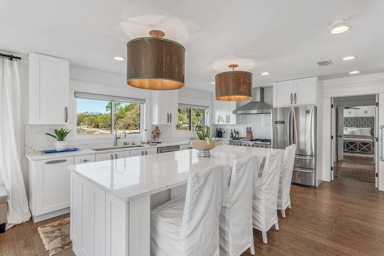 Bayfront Modern Getaway with a Pool - Panama City, Florida