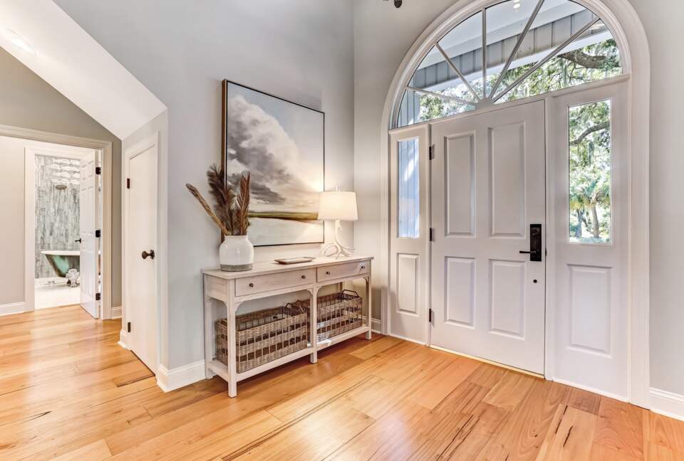 Bell Cottage on Lagoon - Savannah, Georgia