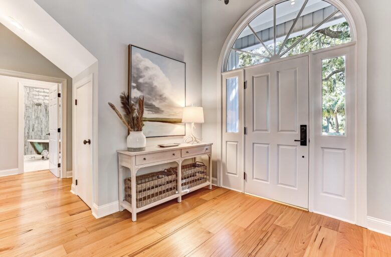 Bell Cottage on Lagoon - Savannah, Georgia