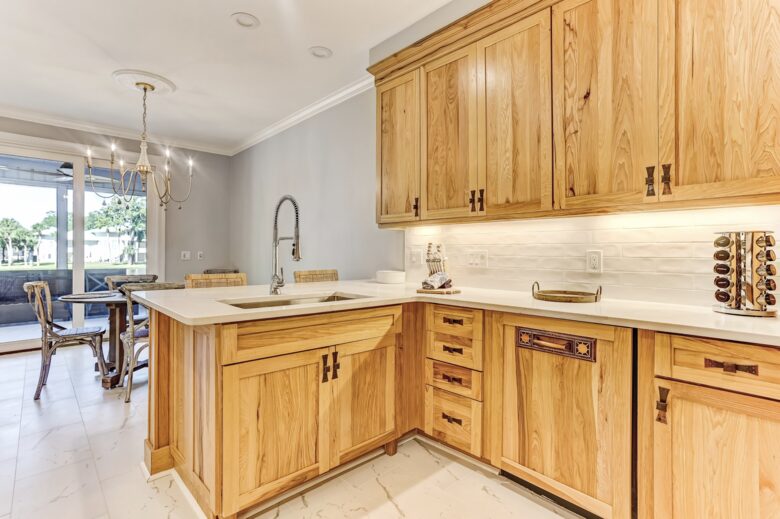 Bell Cottage on Lagoon - Savannah, Georgia