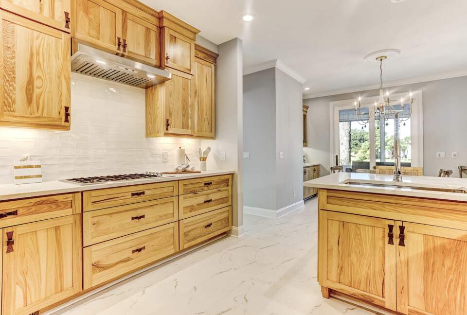 Bell Cottage on Lagoon - Savannah, Georgia