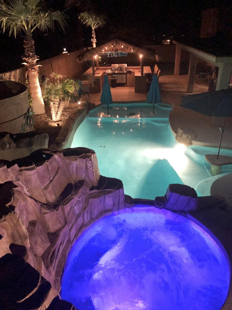 Lake Havasu Paradise | Solar Heated Pool | Hot Tub | Tiki Bar | Backyard Resort - Lake Havasu City, Arizona