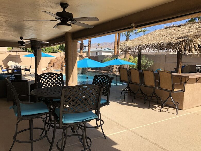 Lake Havasu Paradise | Solar Heated Pool | Hot Tub | Tiki Bar | Backyard Resort - Lake Havasu City, Arizona