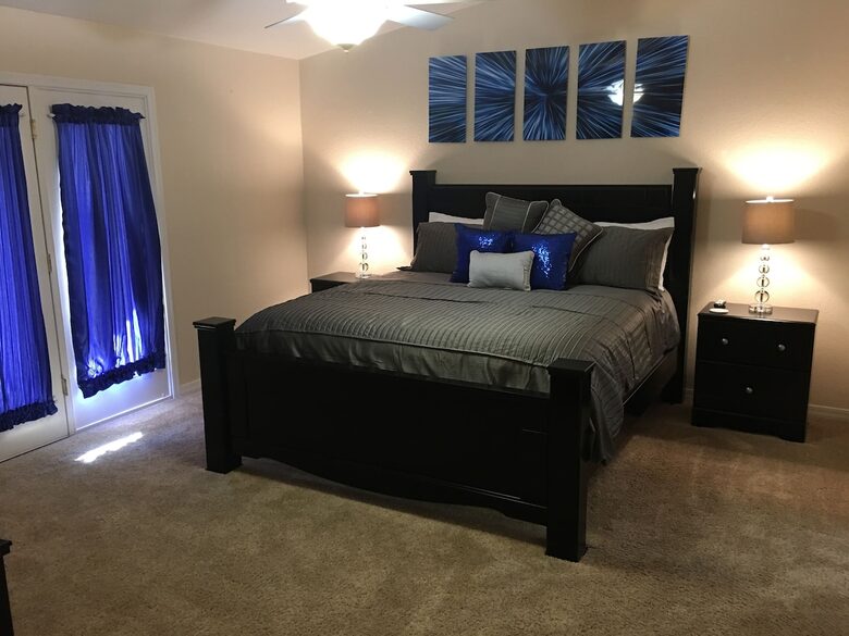 Lake Havasu Paradise | Solar Heated Pool | Hot Tub | Tiki Bar | Backyard Resort - Lake Havasu City, Arizona