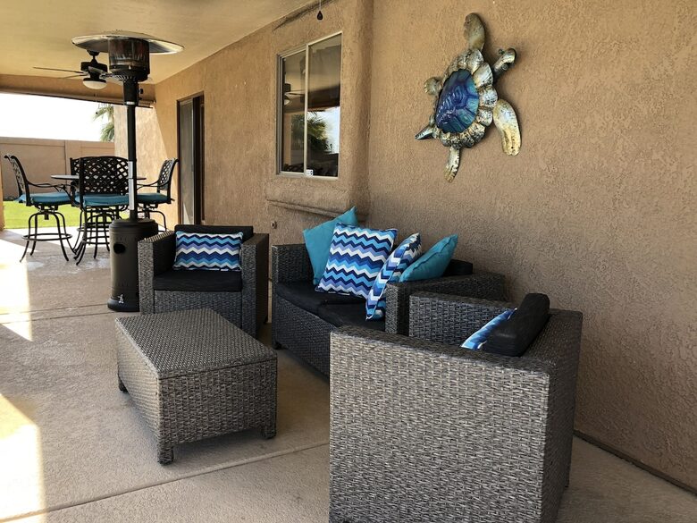 Lake Havasu Paradise | Solar Heated Pool | Hot Tub | Tiki Bar | Backyard Resort - Lake Havasu City, Arizona