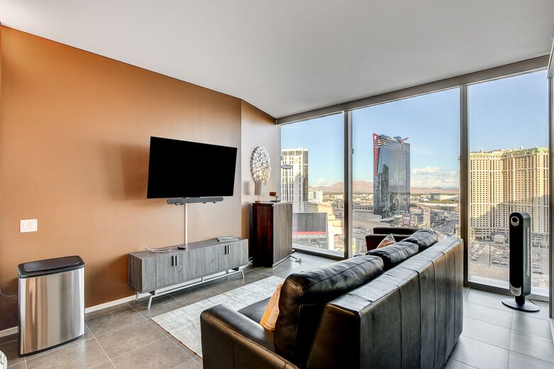 Las Vegas Strip Living - Las Vegas, Nevada