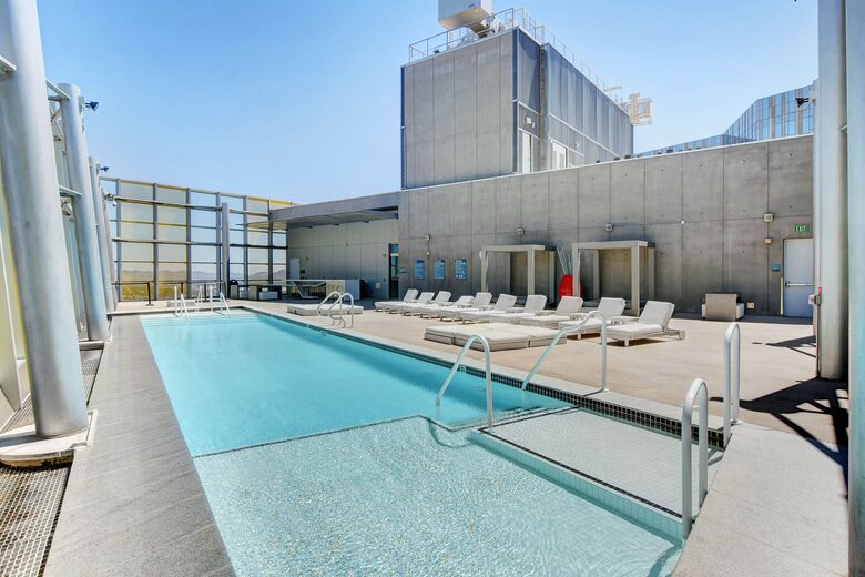 Las Vegas Studio Strip Living - Las Vegas, Nevada