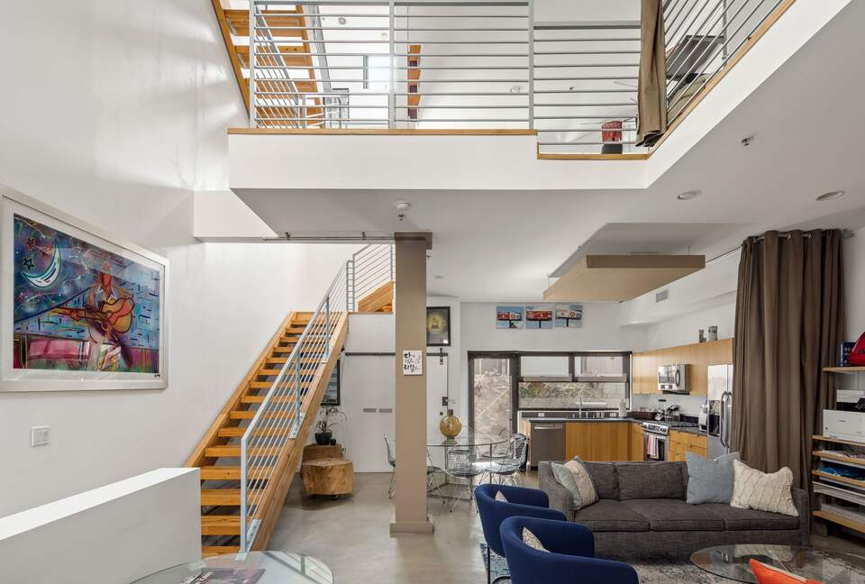 Luxurious 4-Story Beach Loft w/ Rooftop Perch - Los Angeles, California