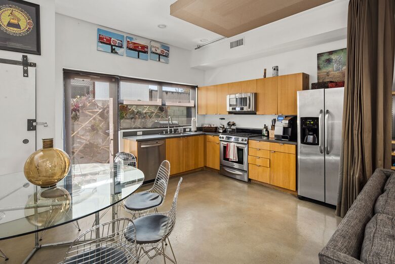 Luxurious 4-Story Beach Loft w/ Rooftop Perch - Los Angeles, California