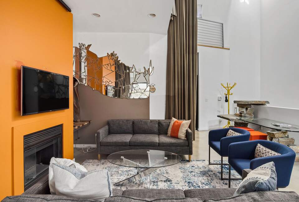 Luxurious 4-Story Beach Loft w/ Rooftop Perch - Los Angeles, California