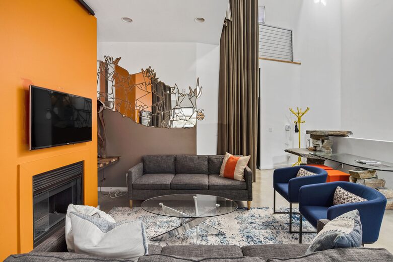 Luxurious 4-Story Beach Loft w/ Rooftop Perch - Los Angeles, California