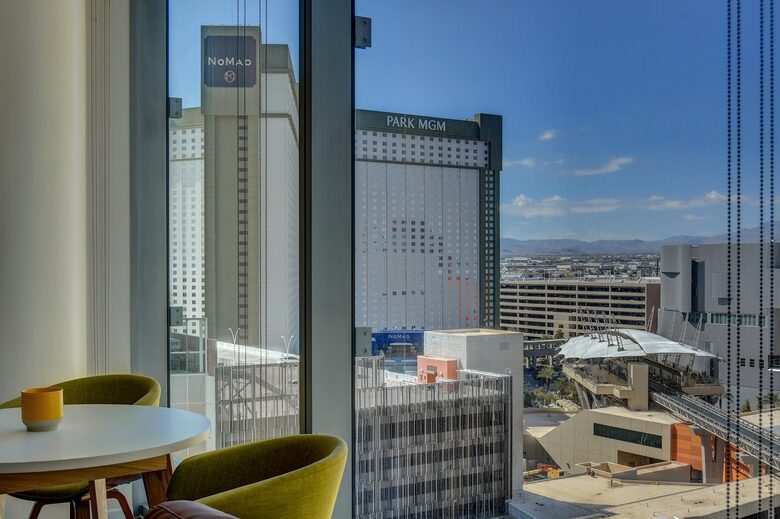 Las Vegas Studio Strip Living - Las Vegas, Nevada