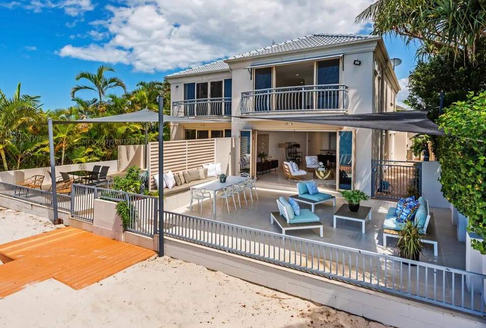 Private Beach Retreat | Gold Coast - Gold Coast, Australia