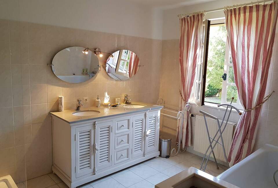 Charming French Country House - Cellettes, France