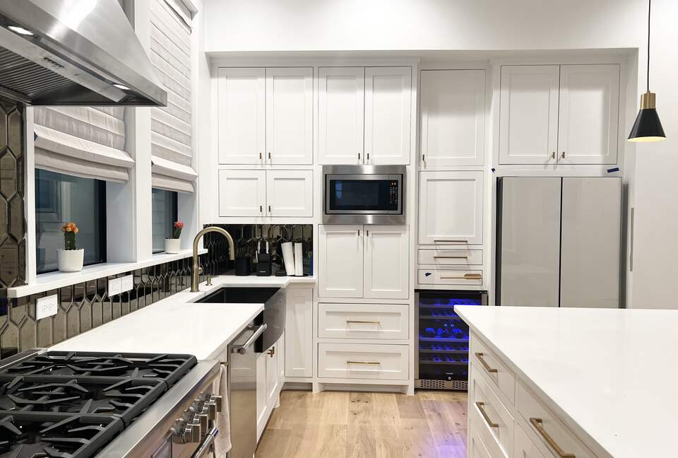 Luxe Home w/ Rooftop Terrace and Elevator - Houston, Texas