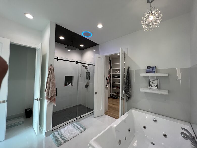 Luxe Home w/ Rooftop Terrace and Elevator - Houston, Texas