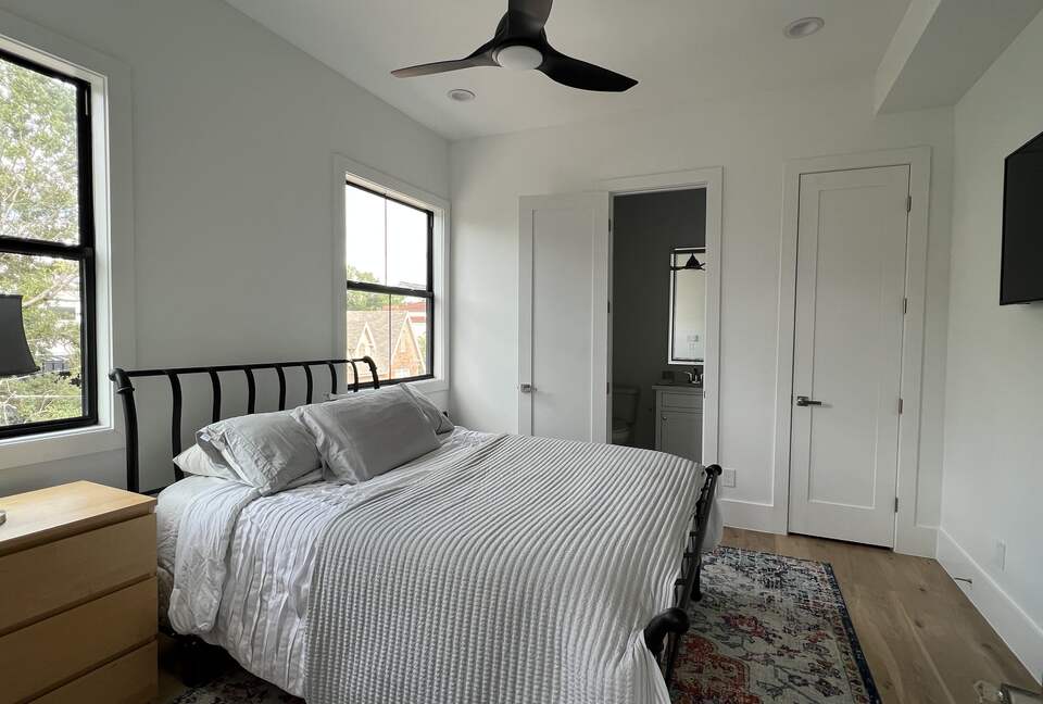 Luxe Home w/ Rooftop Terrace and Elevator - Houston, Texas