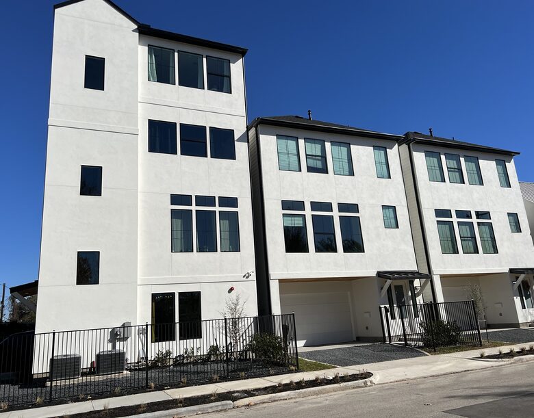 Luxe Home w/ Rooftop Terrace and Elevator - Houston, Texas