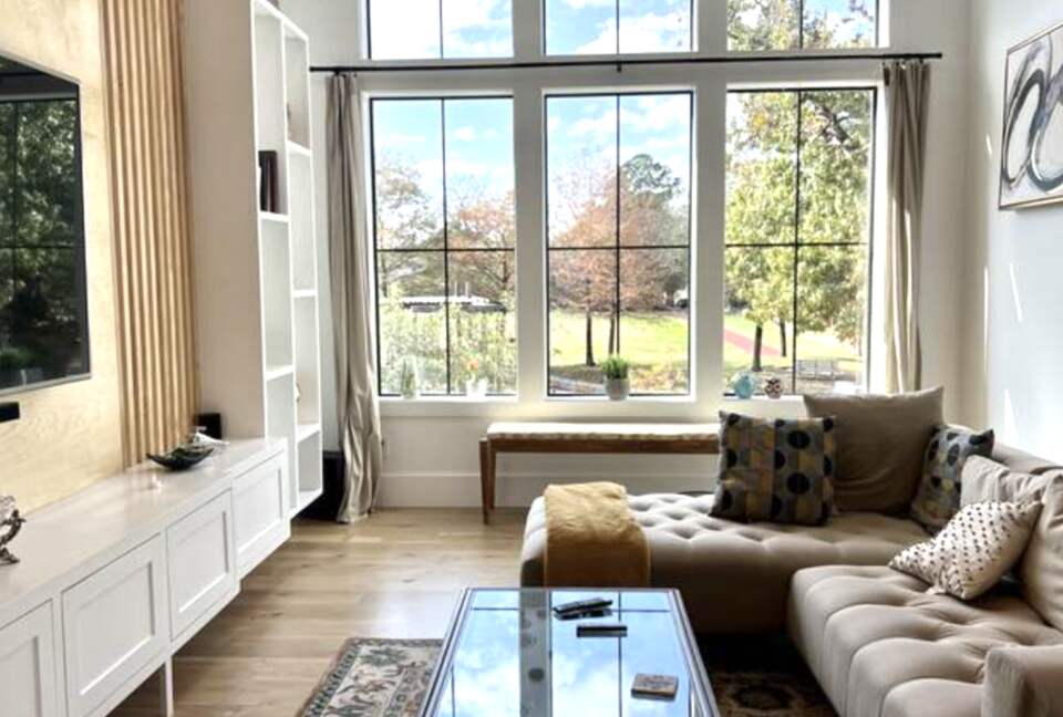 Luxe Home w/ Rooftop Terrace and Elevator - Houston, Texas