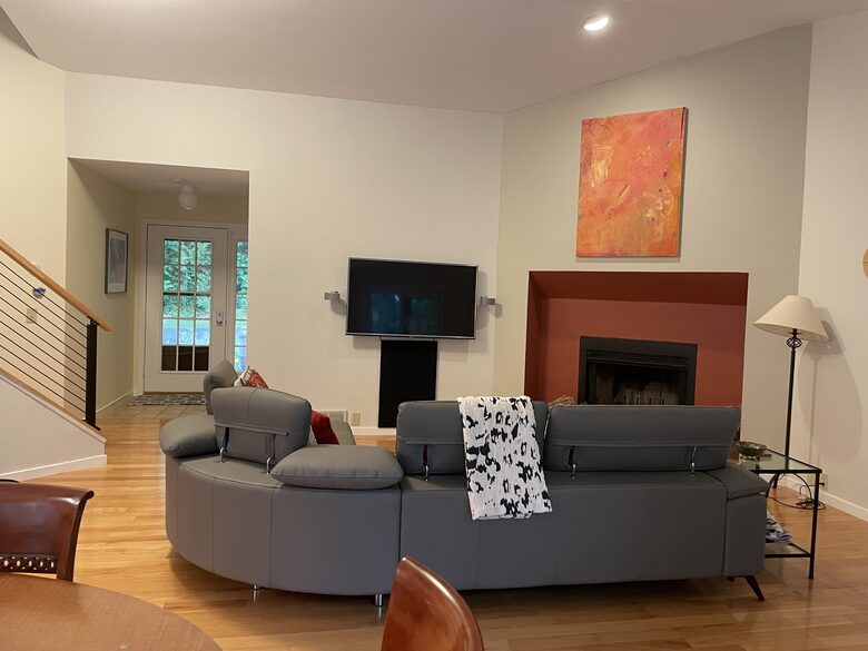 Contemporary Berkshires Retreat - Stockbridge, Massachusetts