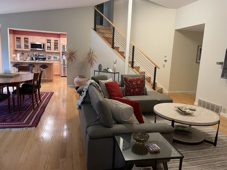 Contemporary Berkshires Retreat - Stockbridge, Massachusetts