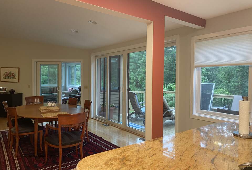 Contemporary Berkshires Retreat - Stockbridge, Massachusetts