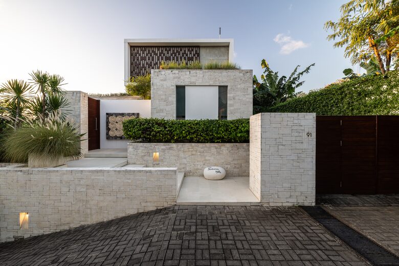 The Bali House | Jimbaran Hills - Bali, Indonesia