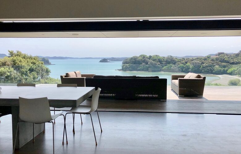 Oke Beach House - Hikurangi, New Zealand